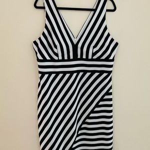 Bisou Bisou White and Black Striped Dress